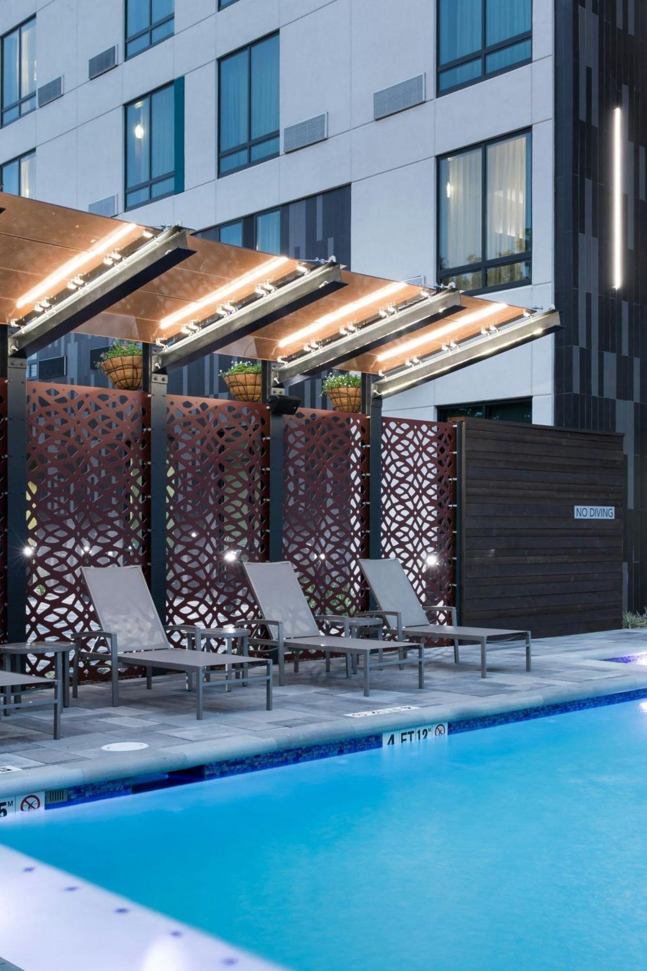 Courtyard By Marriott Houston Heights/I-10 Hotel Ngoại thất bức ảnh